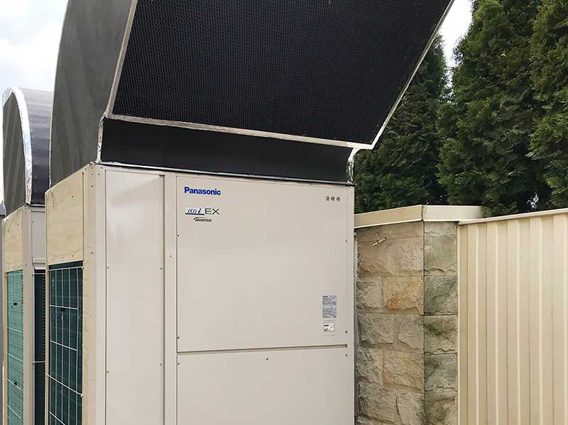 Система ОВіК приватного будинку площею понад 800 м²