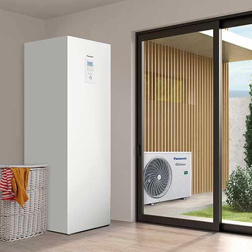 Топ-7 Теплових насосів Повітря-Вода в Україні Panasonic Aquarea T-CAP All in one